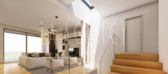 3 bedrooms House in Mexilhoeira Grande, Portugal No. 152865 5