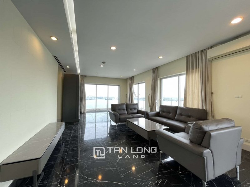 5 bedrooms Apartment in Tay Ho, Vietnam No. 730