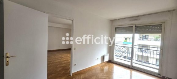 1 غرف نوم شقة في Issy-les-Moulineaux, France رقم 332315 8