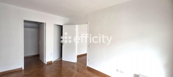 1 غرف نوم شقة في Issy-les-Moulineaux, France رقم 332315 9