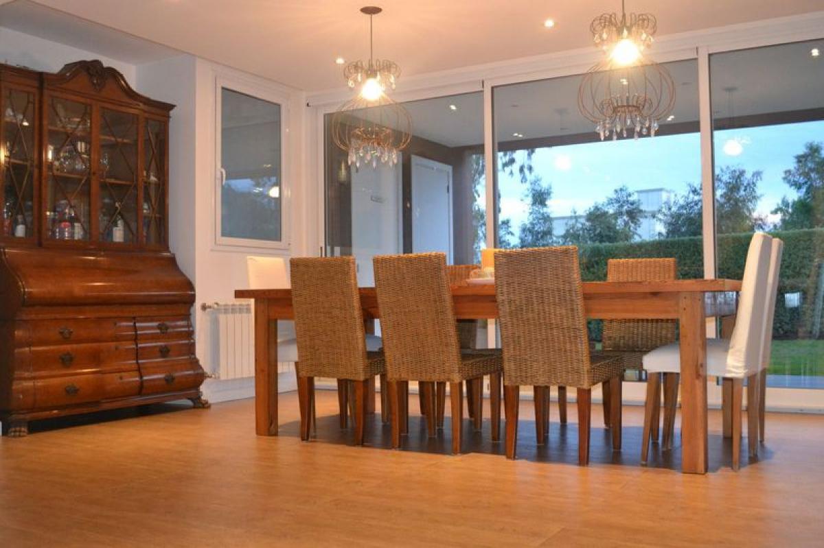 4 غرف نوم منزل في Mar del Plata, Argentina رقم 67519