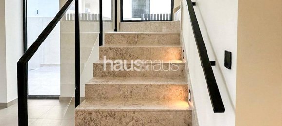 Villa T3 em Dubai Hills Estate, UAE N.º 100233 3