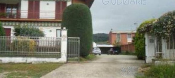 7 rooms Apartment in Invorio, Italy No. 43899 12