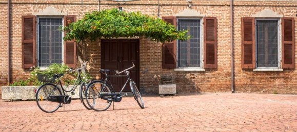 Дом с 18 спальнями в Ронкоферраро, Италия № 362856 9