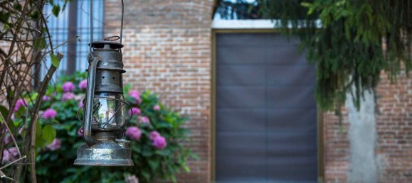 Дом с 18 спальнями в Ронкоферраро, Италия № 362856 4