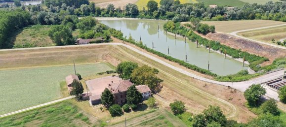 Дом с 18 спальнями в Ронкоферраро, Италия № 362856 32