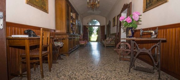 Дом с 18 спальнями в Ронкоферраро, Италия № 362856 28