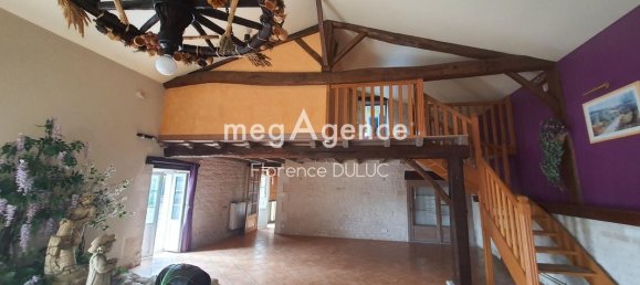 9 Schlafzimmer Haus in Romazieres, France, Nr. 102195 6