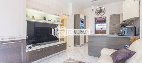3 bedrooms Apartment in Marino, Italy No. 321192 8