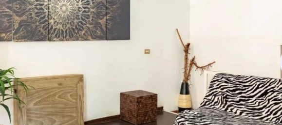 Studio in Ferrara, Italy No. 278961 8