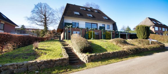 9 rooms Townhouse in Plon, Germany No. 61582 2