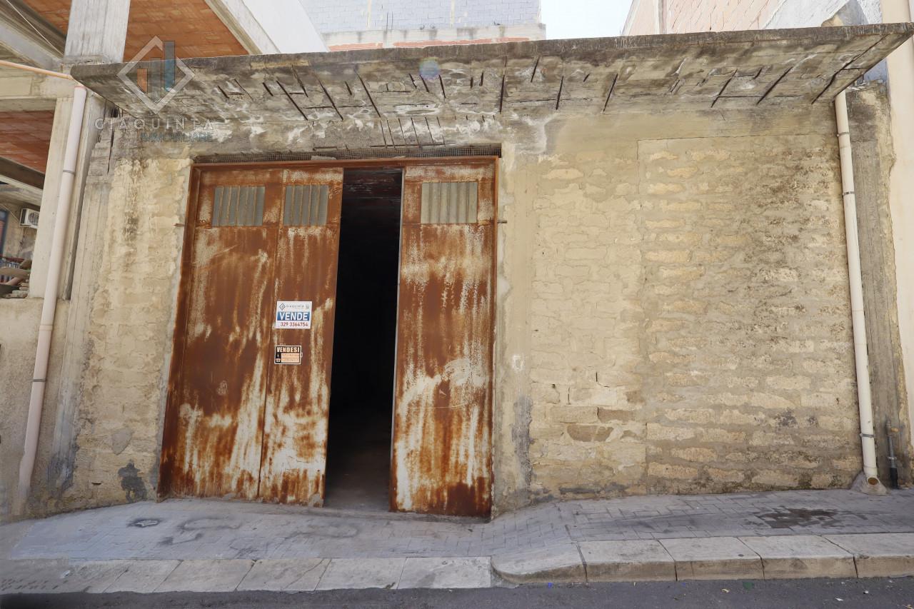 Garage in Palagonia, Italy 63m², Nr. 238115