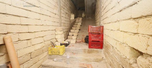 Garage in Palagonia, Italy 63m², Nr. 238115 6