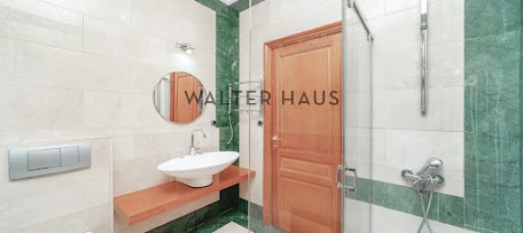 3 Schlafzimmer Wohnung in Ciutat Vella, Spain, Nr. 142347 2