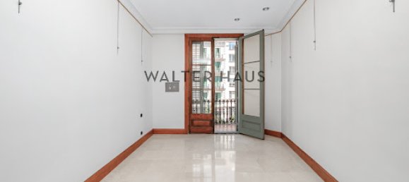 3 Schlafzimmer Wohnung in Ciutat Vella, Spain, Nr. 142347 12