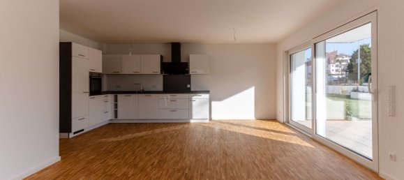 Квартира с 3 спальнями в Штутгарт, Германия № 30053 3