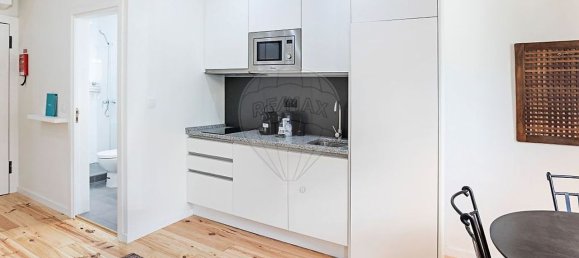 9 bedrooms Building in Porto, Portugal No. 132352 17