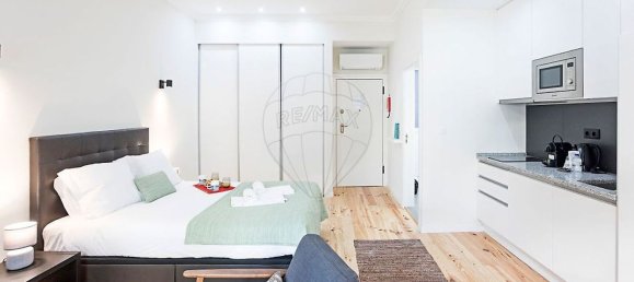 9 bedrooms Building in Porto, Portugal No. 132352 16