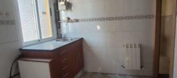 3 bedrooms Apartment in Leon, Spain No. 91867 7