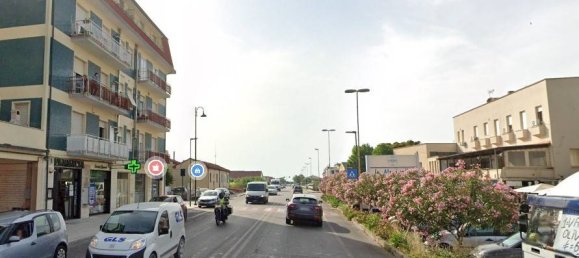 2 chambres Appartement à Montemarciano, Italy No. 187234 3