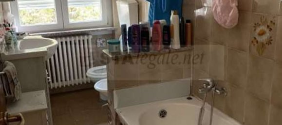 Квартира с 3 комнатами в Верано Брианца, Италия № 2780 21