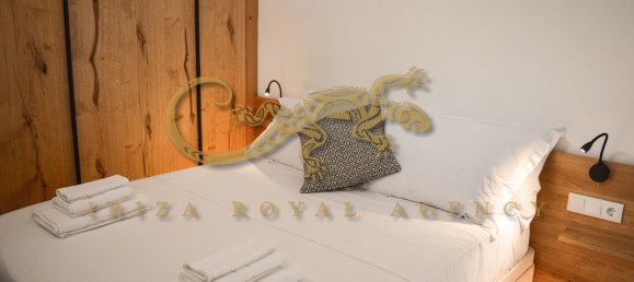 12 غرف نوم شقة في Sant Josep de sa Talaia, Spain رقم 836 5