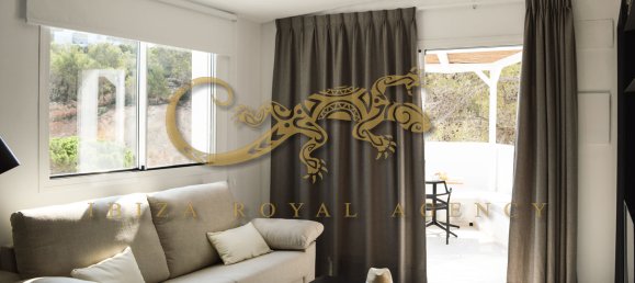 12 غرف نوم شقة في Sant Josep de sa Talaia, Spain رقم 836 4