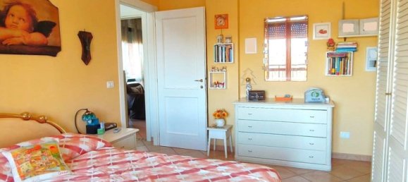 7 rooms Penthouse in Alessandria, Italy No. 144488 11