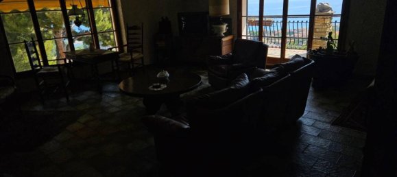 7 rooms Villa in Ventimiglia, Italy No. 22386 10