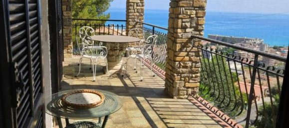 7 rooms Villa in Ventimiglia, Italy No. 22386 12