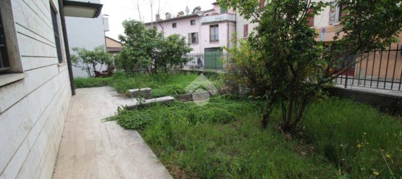 4 bedrooms Villa in Brescia, Italy No. 127488 41