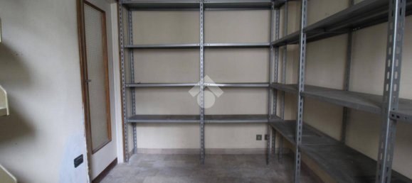 4 bedrooms Villa in Brescia, Italy No. 127488 10