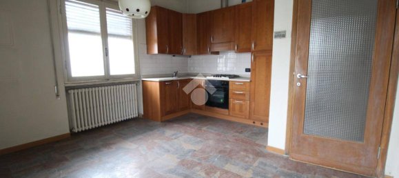 4 bedrooms Villa in Brescia, Italy No. 127488 30