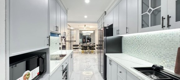 3 bedrooms Apartment in Binh Thanh, Vietnam No. 19771 5