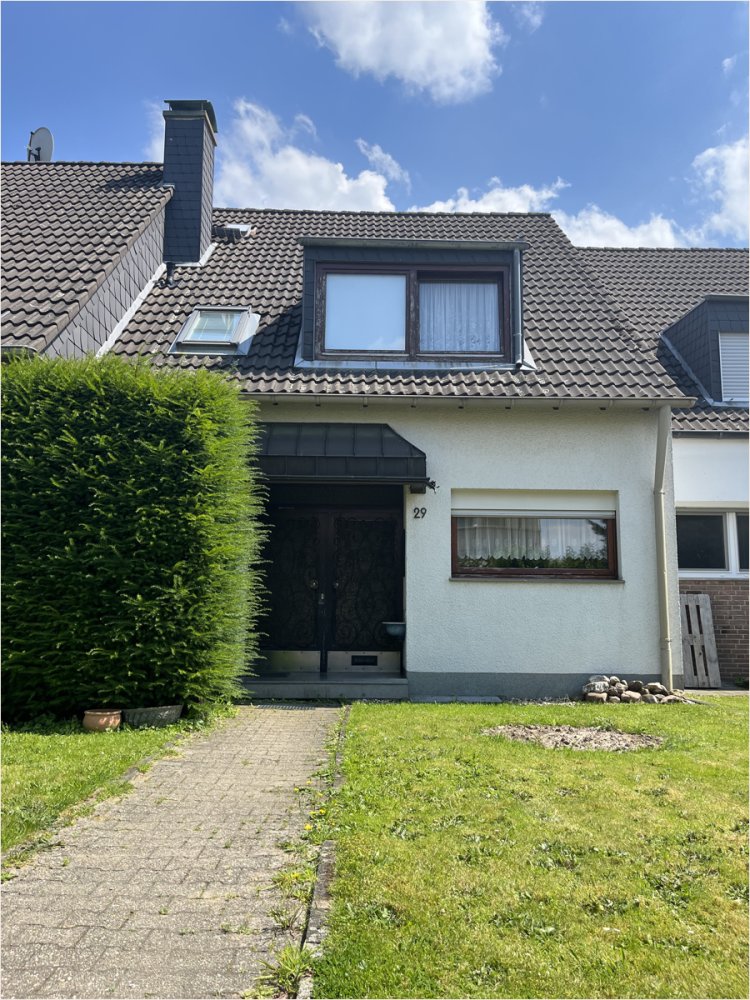 4 bedrooms Townhouse in Aachen, Germany No. 40044