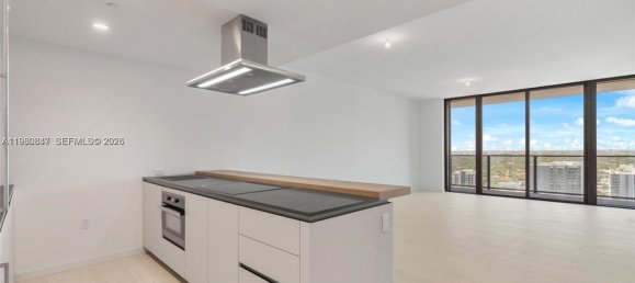 1 dormitorio propiedad comercial en venta en Miami, Miami-Dade, Florida, USA № 615368 11