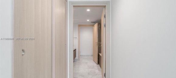 1 dormitorio propiedad comercial en venta en Miami, Miami-Dade, Florida, USA № 615368 7