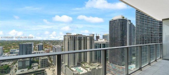 1 dormitorio propiedad comercial en venta en Miami, Miami-Dade, Florida, USA № 615368 4