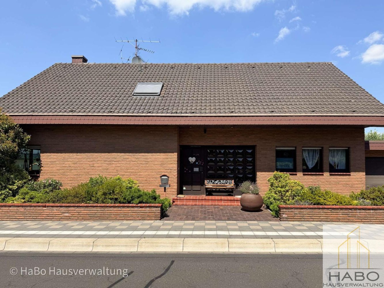 3 bedrooms House in Rhein-Erft, Germany No. 363488