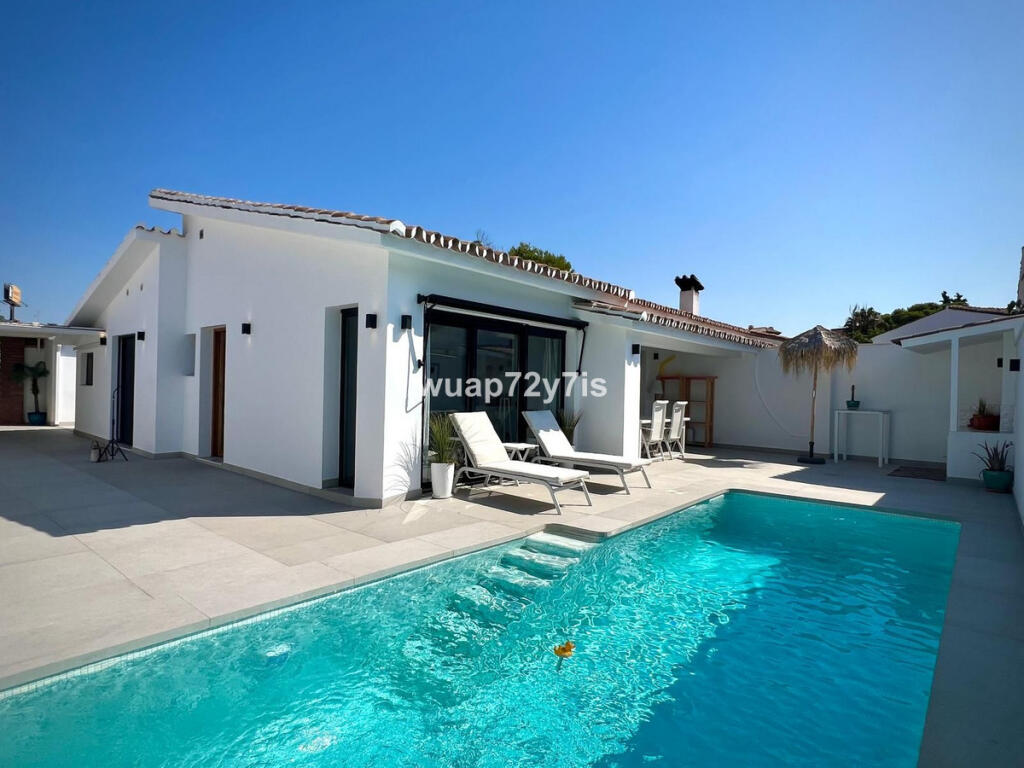 2 bedrooms House in Alameda, Spain No. 176200