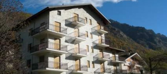 3 rooms Apartment in Chialamberto, Italy No. 107931 2