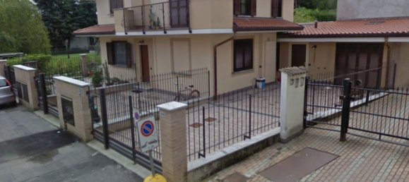 3-salle Appartement à San Colombano al Lambro, Italy No. 138181 14