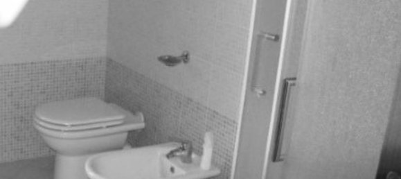 3-salle Appartement à San Colombano al Lambro, Italy No. 138181 5