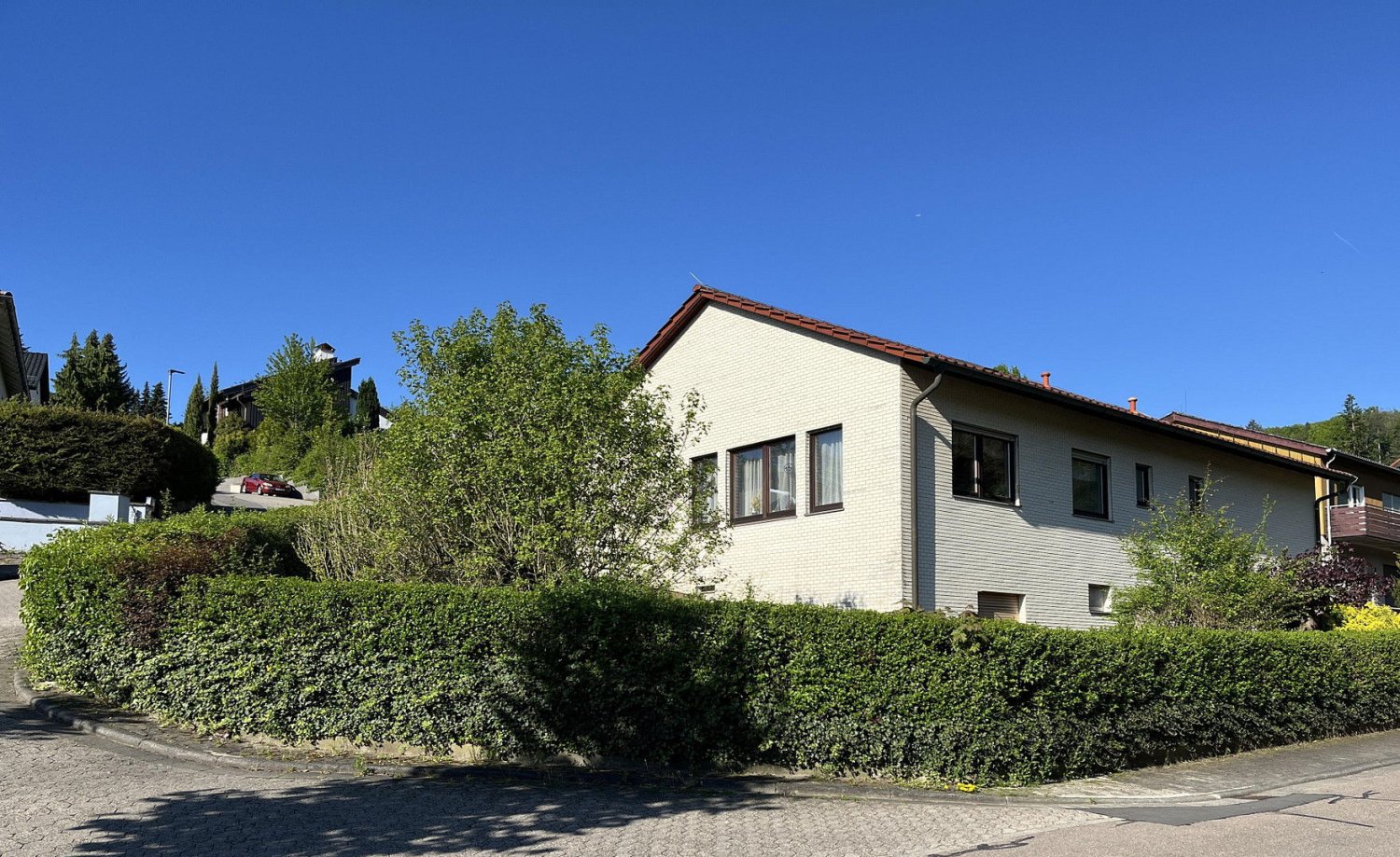 4 bedrooms House in Bergstrase, Germany No. 361944