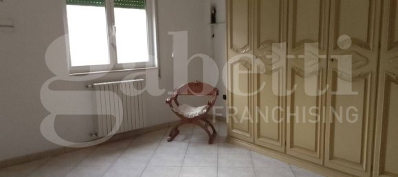 2 bedrooms Apartment in Taranto, Italy No. 154625 10