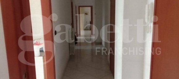 2 bedrooms Apartment in Taranto, Italy No. 154625 7