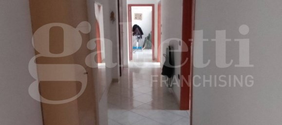 2 bedrooms Apartment in Taranto, Italy No. 154625 13