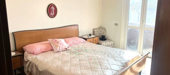 4 rooms House in Como, Italy No. 277586 10