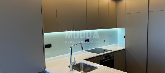 4 chambres Duplex à Porto, Portugal No. 117597 8