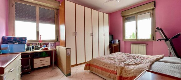 2 bedrooms Apartment in Borgo Virgilio, Italy No. 225618 13